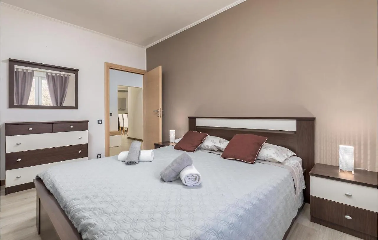 Nice Apartment In Pilkovici With Kitchen Pajkovici Croatia